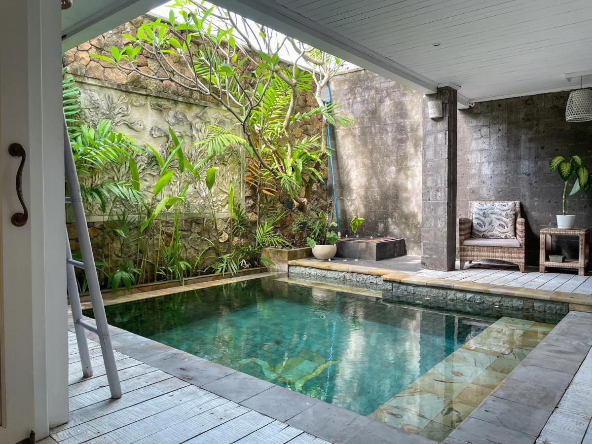 Villa Putih - Canggu beach house 150m Berawa beach Bagian luar foto